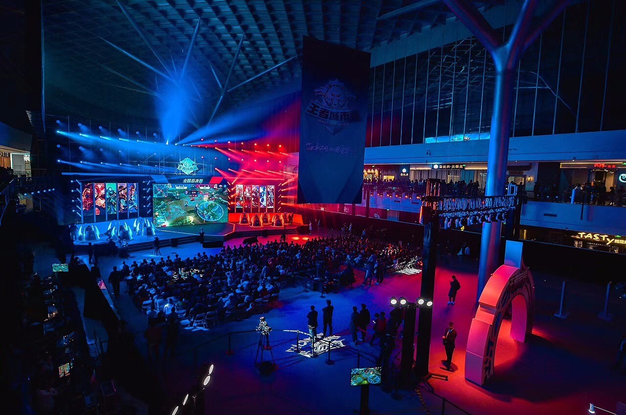 [赛后报告] 新王登基！ LNG Esports 凭借稳健的运营击败 Bilibili Gaming 2：1