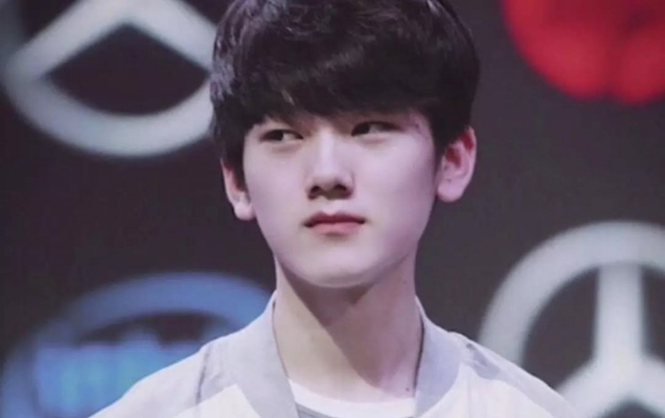 我们没有在上海Major的表演赛中看到 s1mple