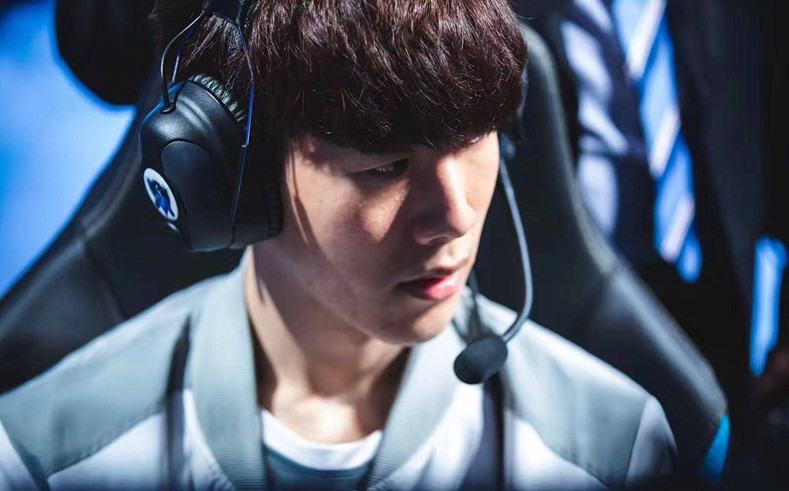 德玛西亚杯淘汰赛第一天前五名： Shanks 奥术风暴降临峡谷